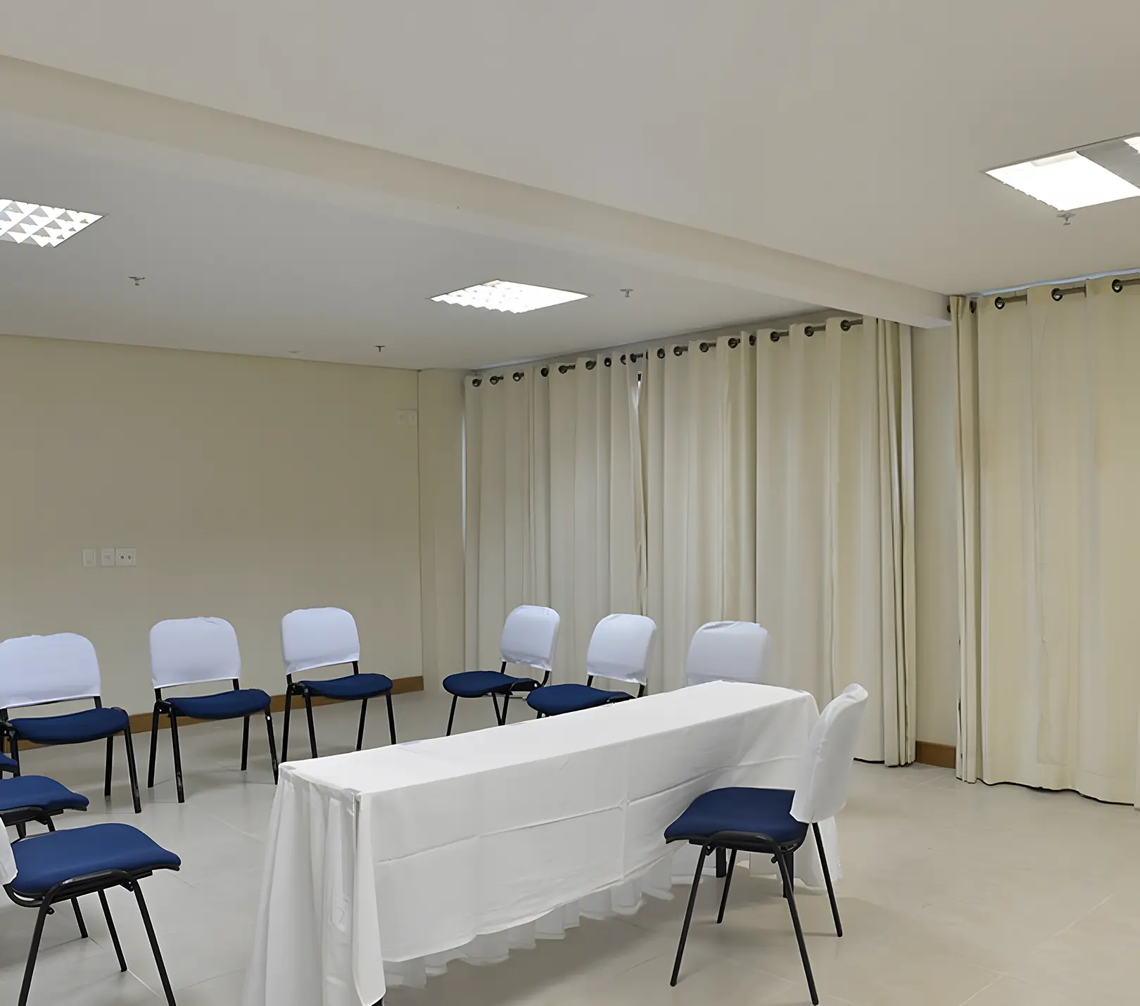 Sala Flores da Cunha