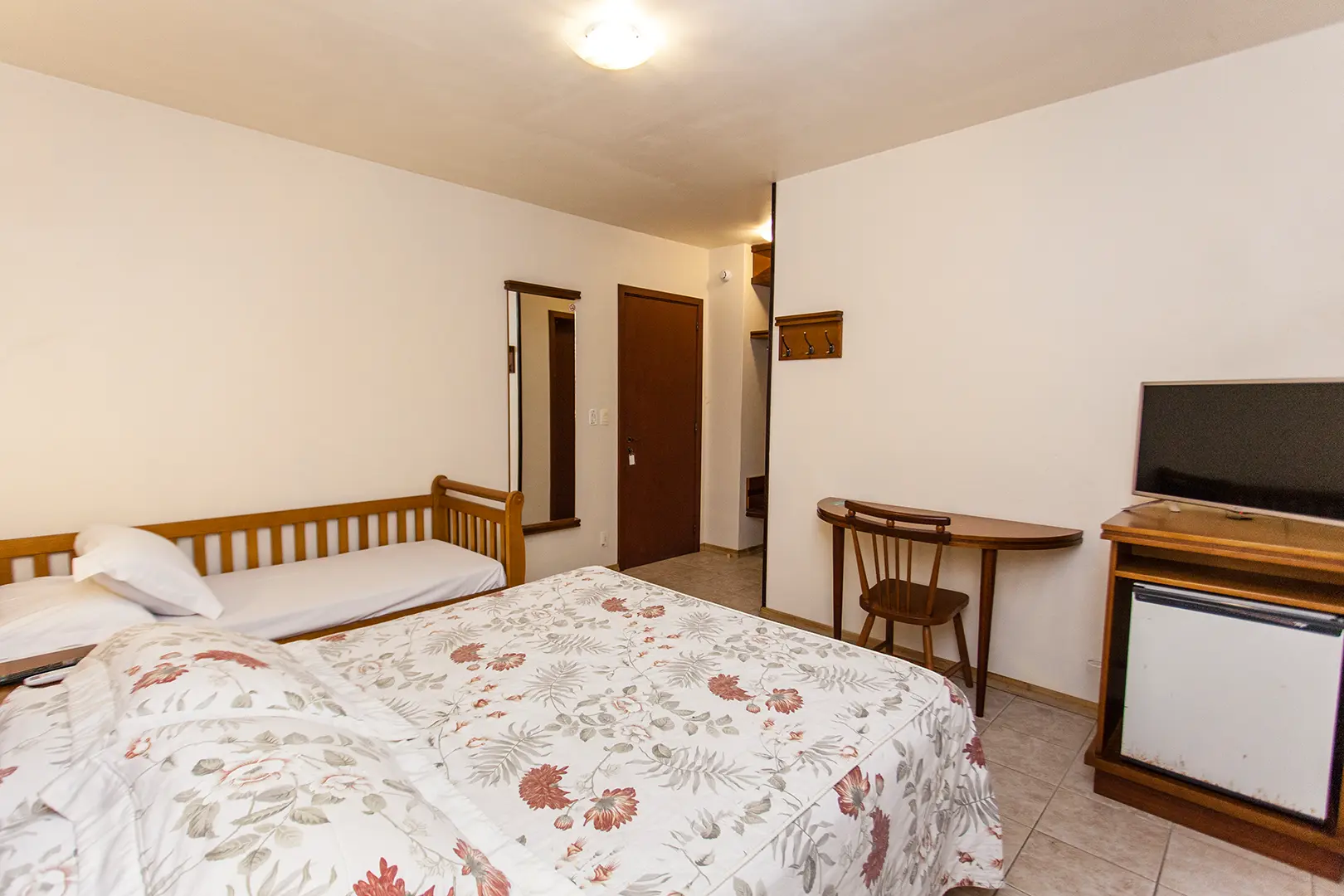 Apartamento Casal + 1 Cama